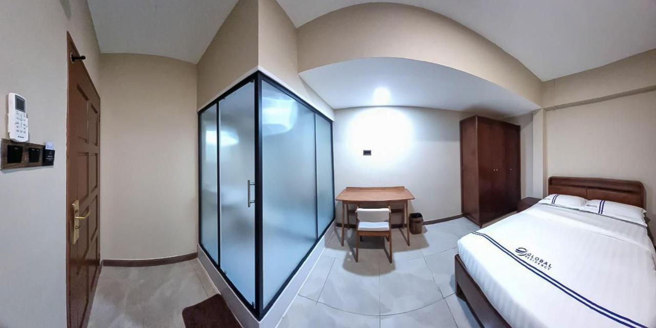 Hotel Global Residency Kota Kinabalu Zewnętrze zdjęcie
